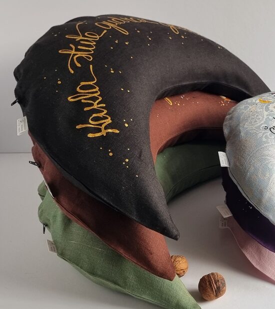 GRIĶU SPILVENS-MĒNESTIŅŠ LIELAIS" 28 X 60 CM